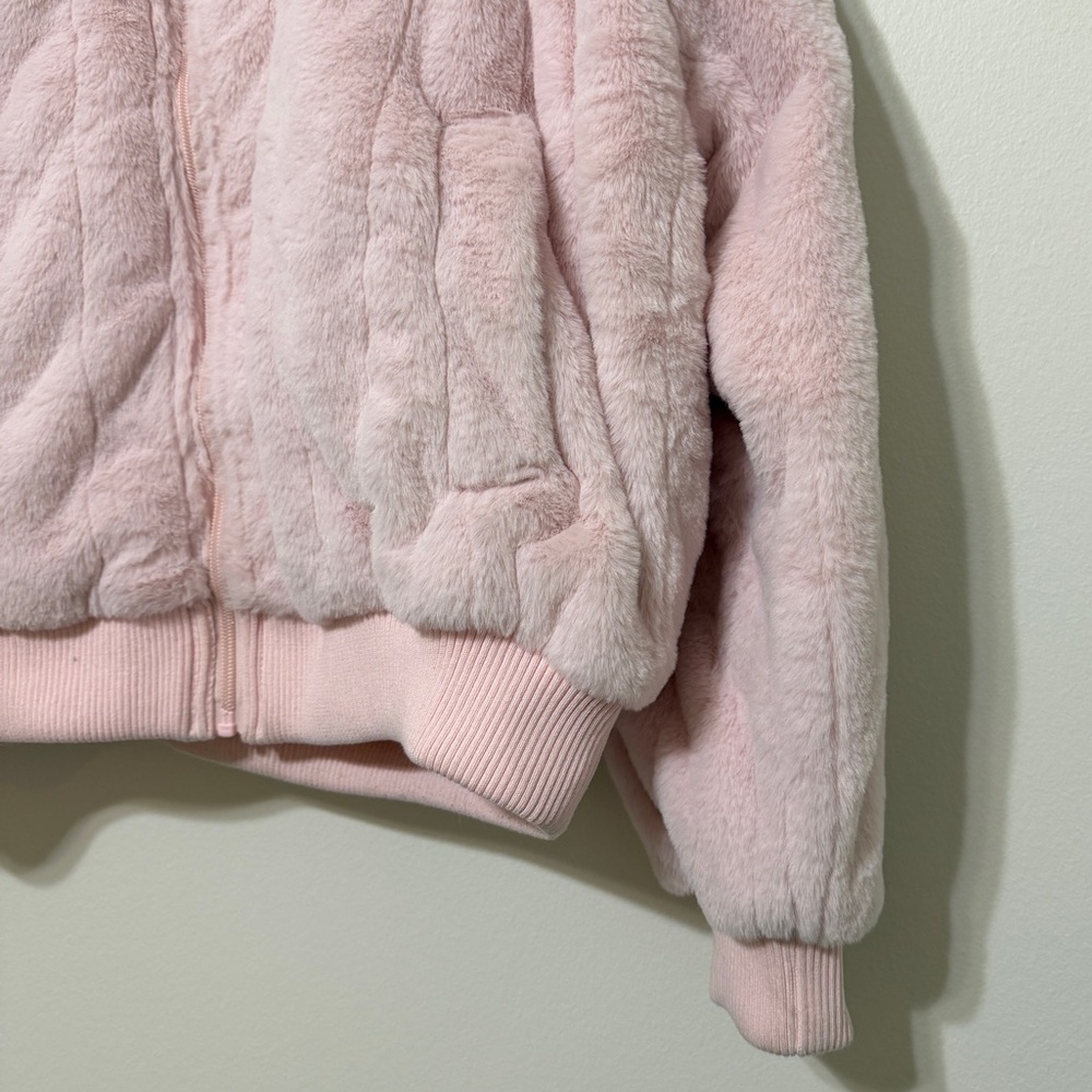 OFFLINE By Aerie Fur Full Zip Jacket Pink Size Medium Soft - Picture 6 of 8